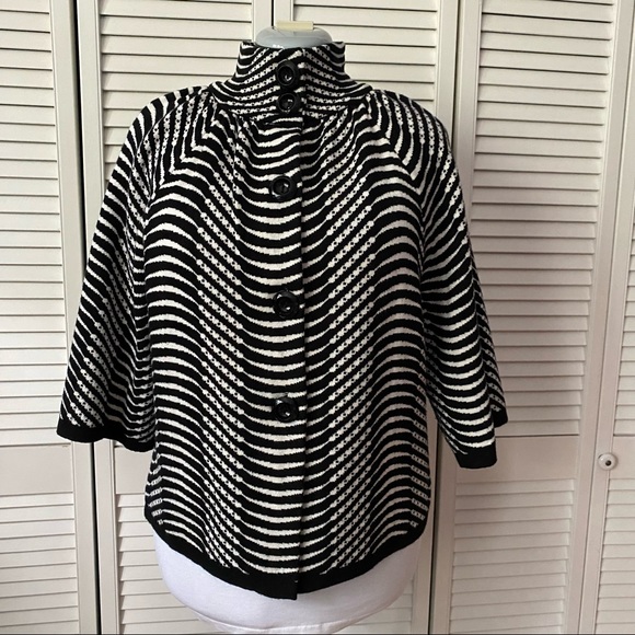 MODEL FRANCE | thick knit button up sweater  L - Picture 2 of 8